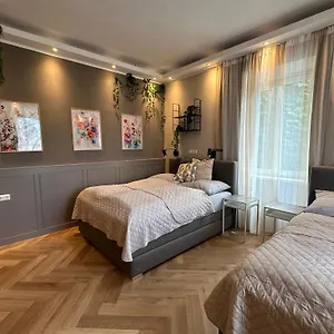 Book-a-room 31 Salzburg